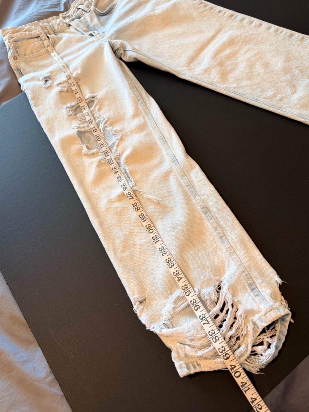 We The Free distressed straight leg jeans, ultralight wash, 100% Cotton, size 28 - Picture 6 of 14